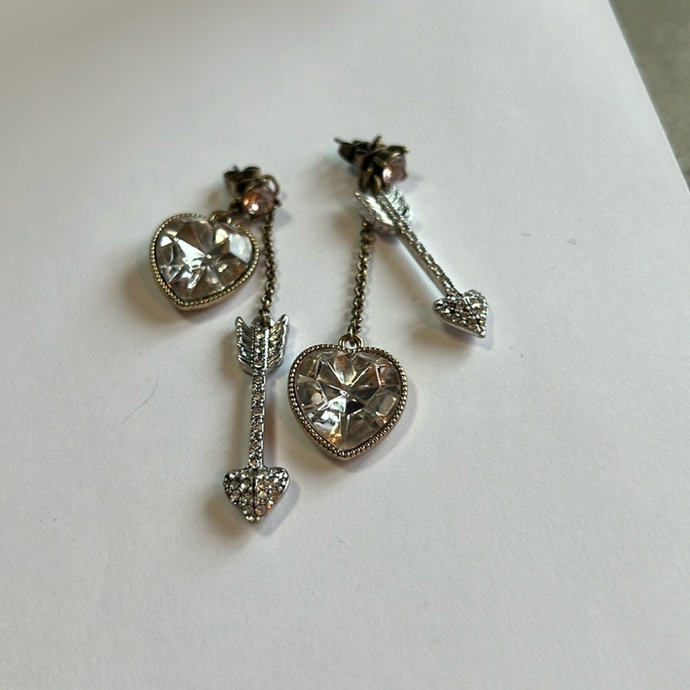 Betsy Johnson hearts and arrows earrings